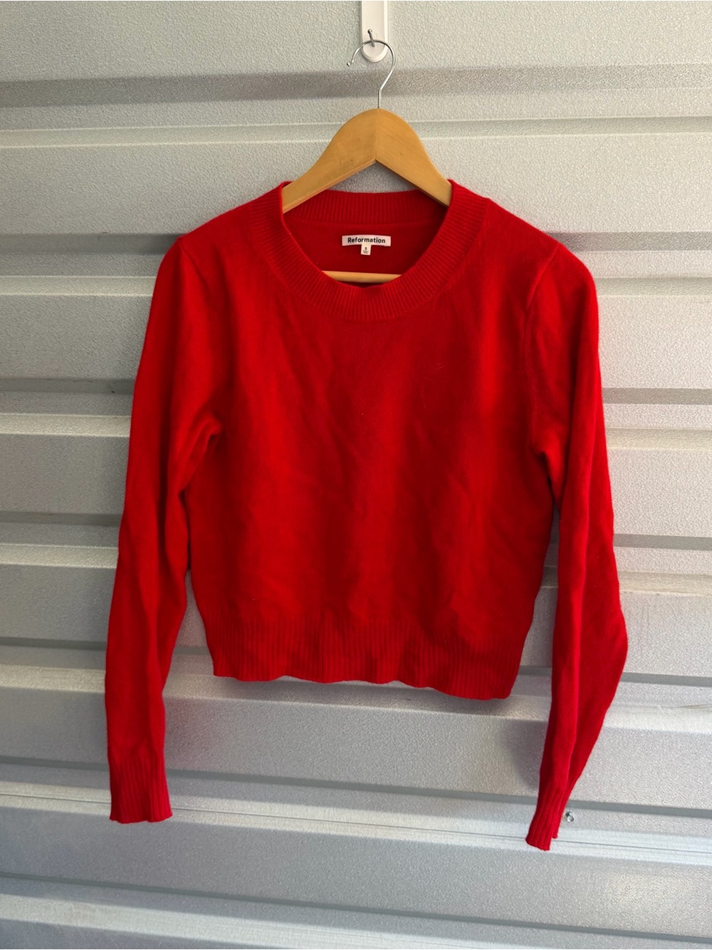 Reformation recycled cashmere crewneck sweater